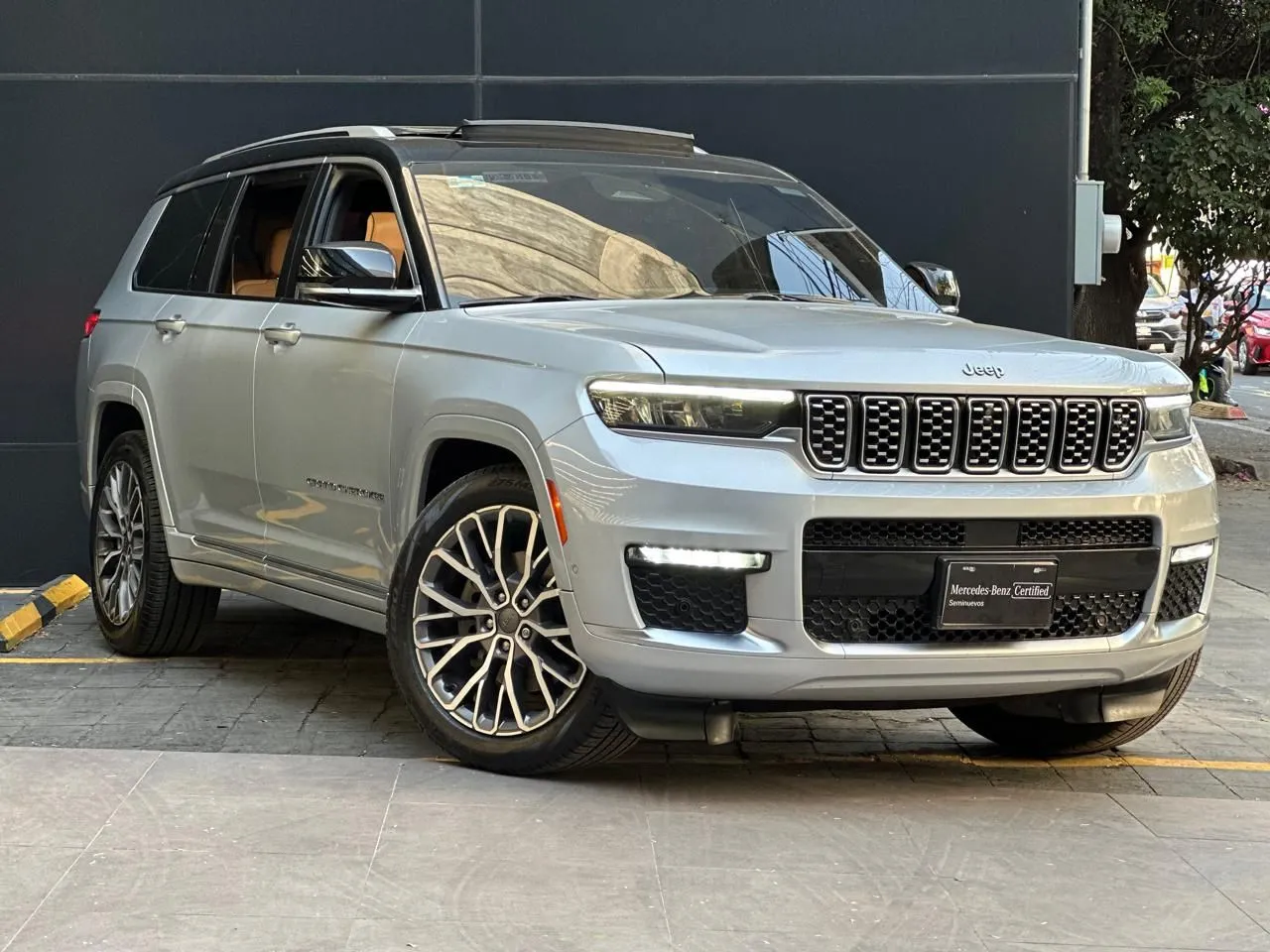 Jeep Grand Cherokee 2023