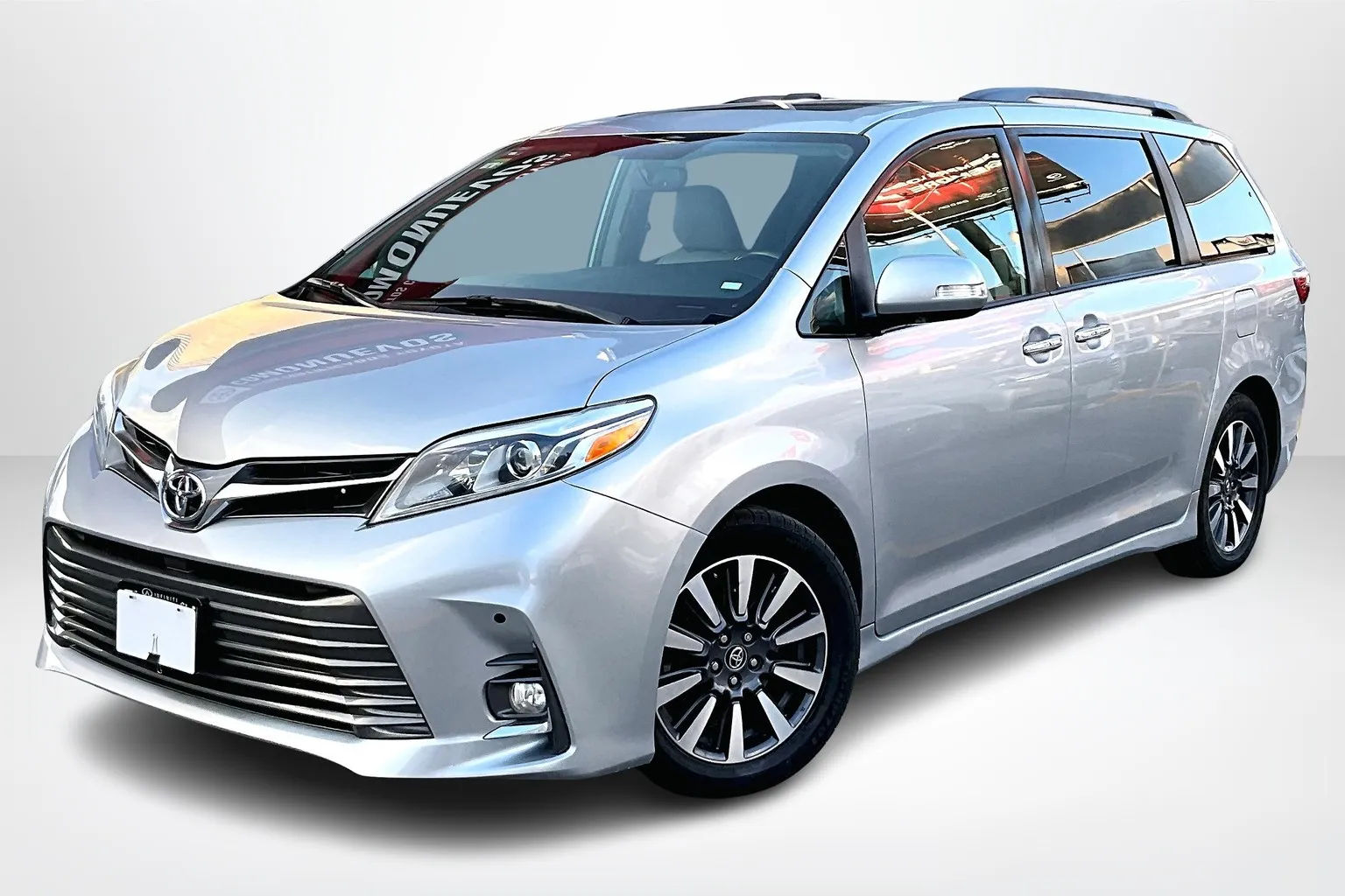 Toyota Sienna 2019
