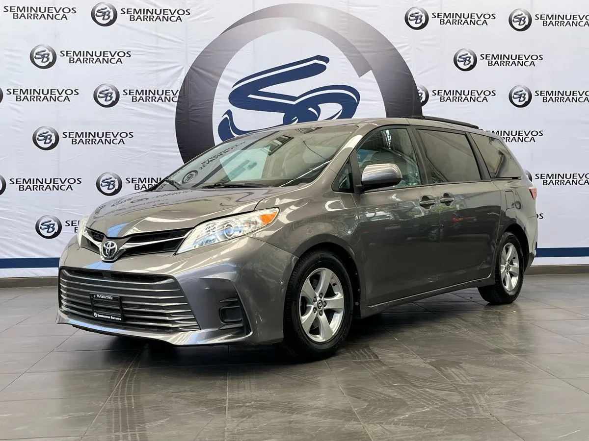 Toyota Sienna 2019