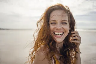 Collares de playa: Accesorios ligeros y elegantes para el verano