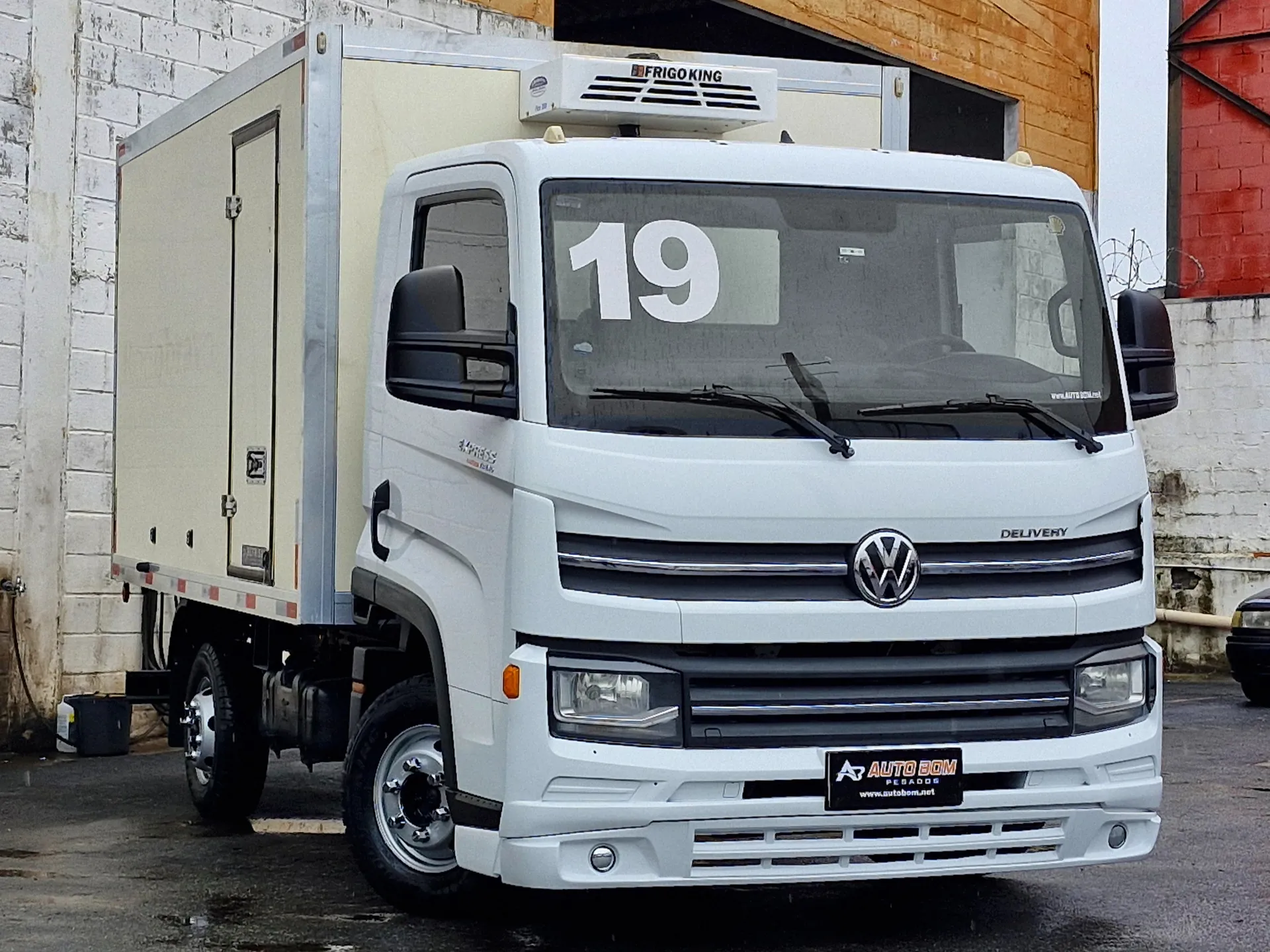 Vw Express Bau Refrigerado Categori B