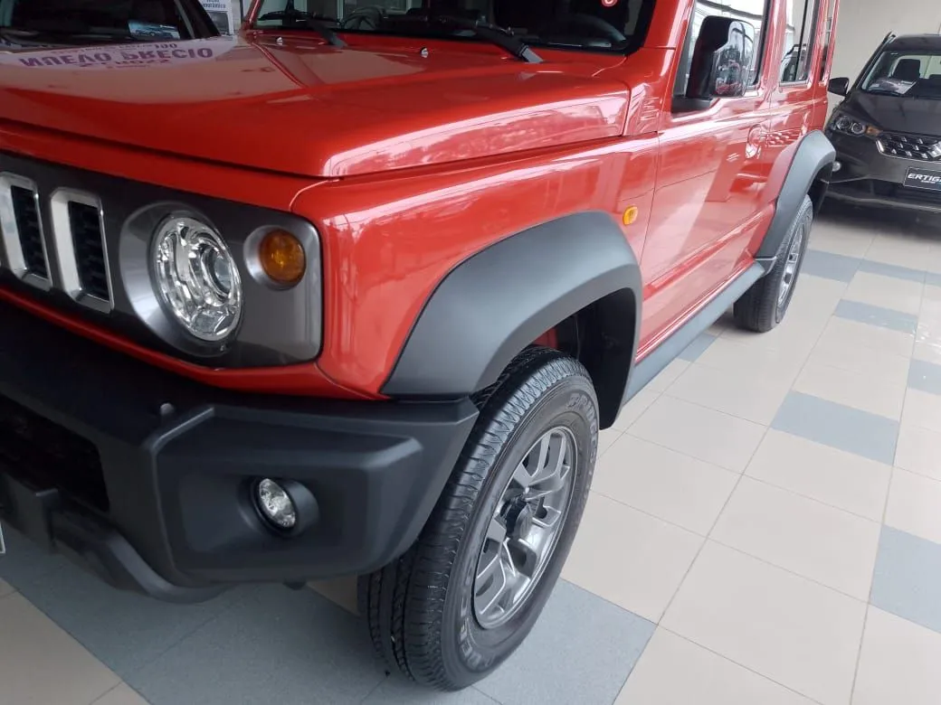 Suzuki Jimny 2025