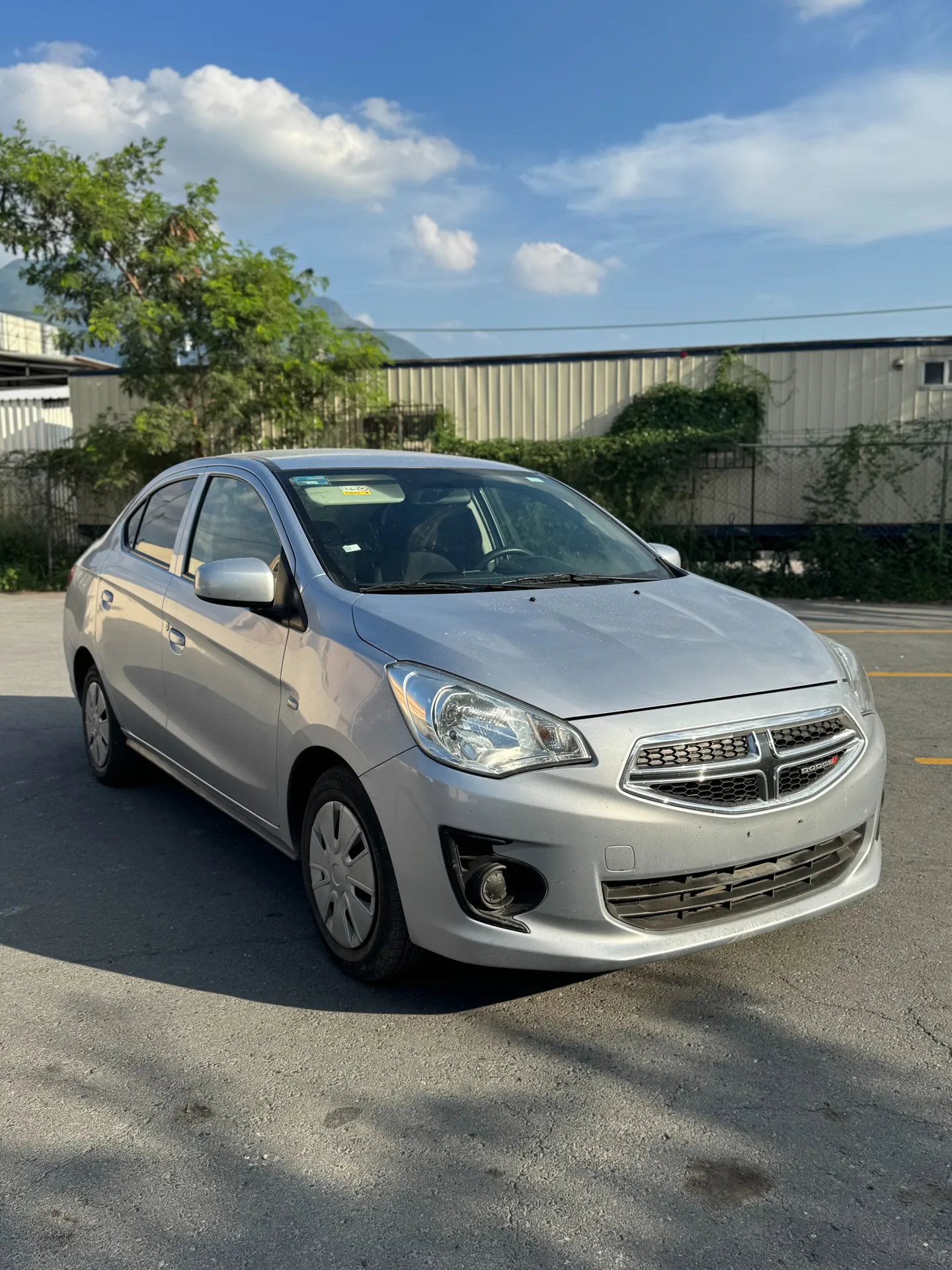 Dodge Attitude 1.2 Se Mt
