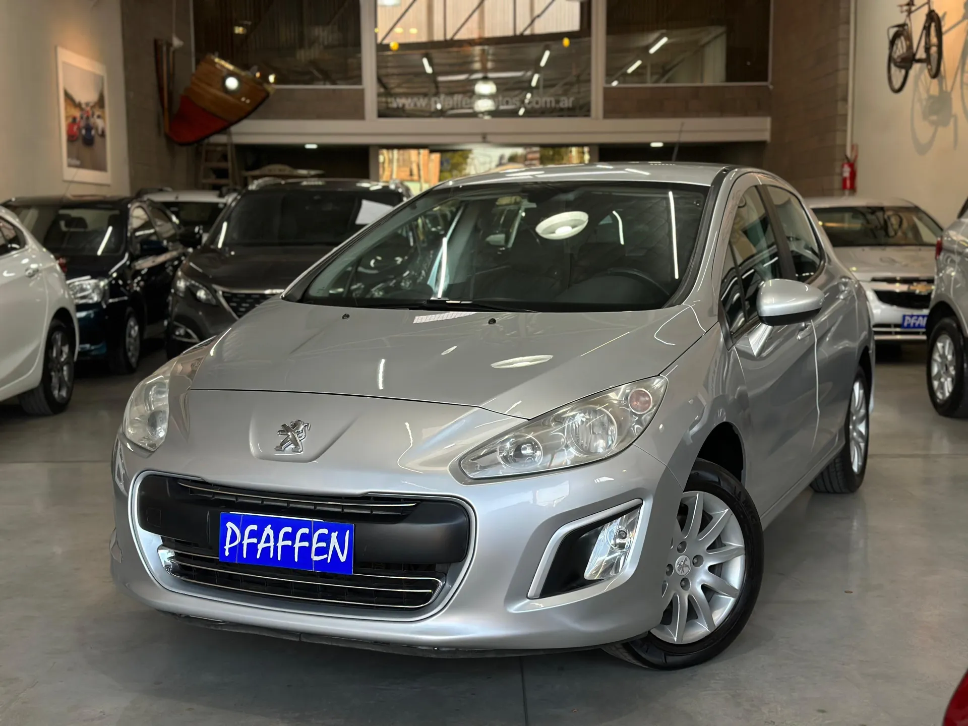 Peugeot 308 1.6 Active Pfaffen Autos J