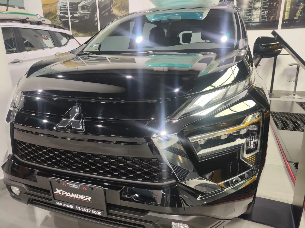 Mitsubishi Xpander Gls 2025