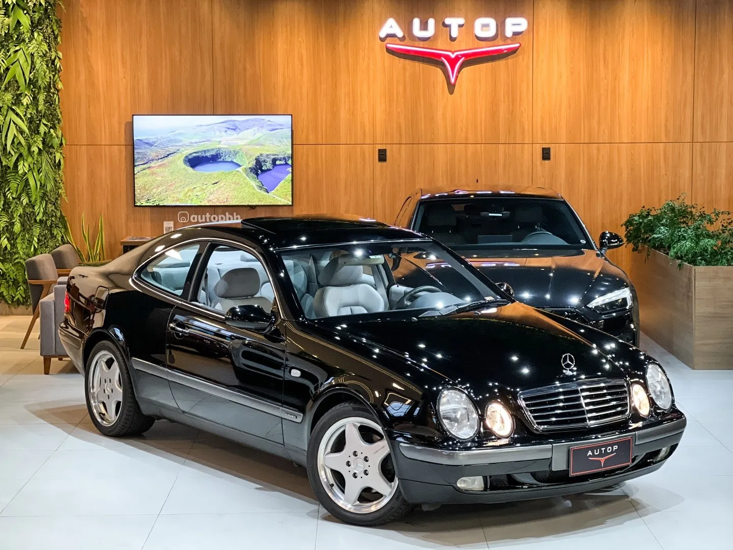 Mercedes-benz Clk 320 3.2 Elegance V6 Gasolina 2p Automático