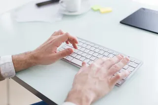 aprenda la mejor manera de usar un teclado apple 