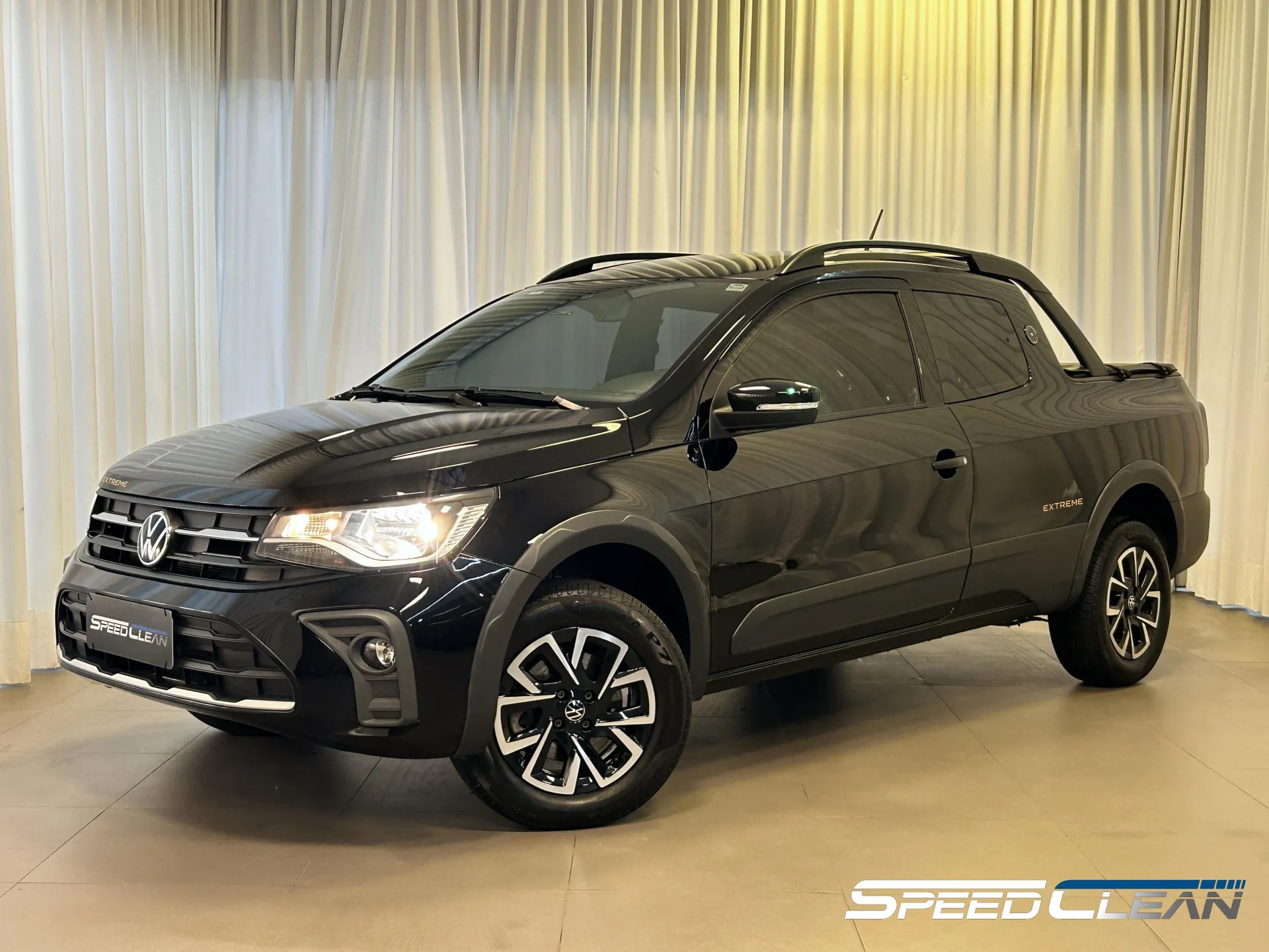 Volkswagen Saveiro 1.6 Extreme Cab. Dupla 16v Total Flex 2p