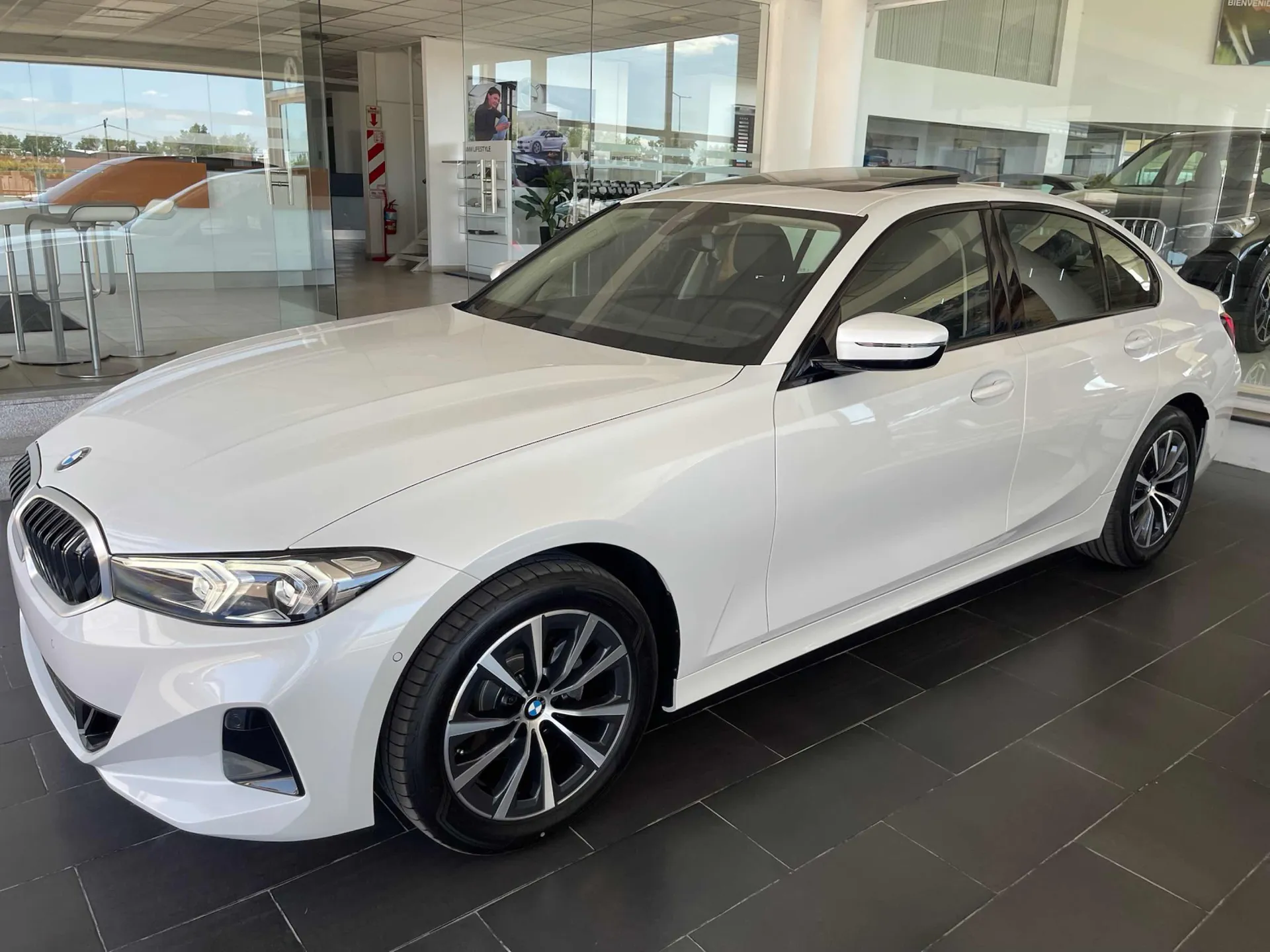 Bmw Serie 3 2.0 320i Sedan Sportline