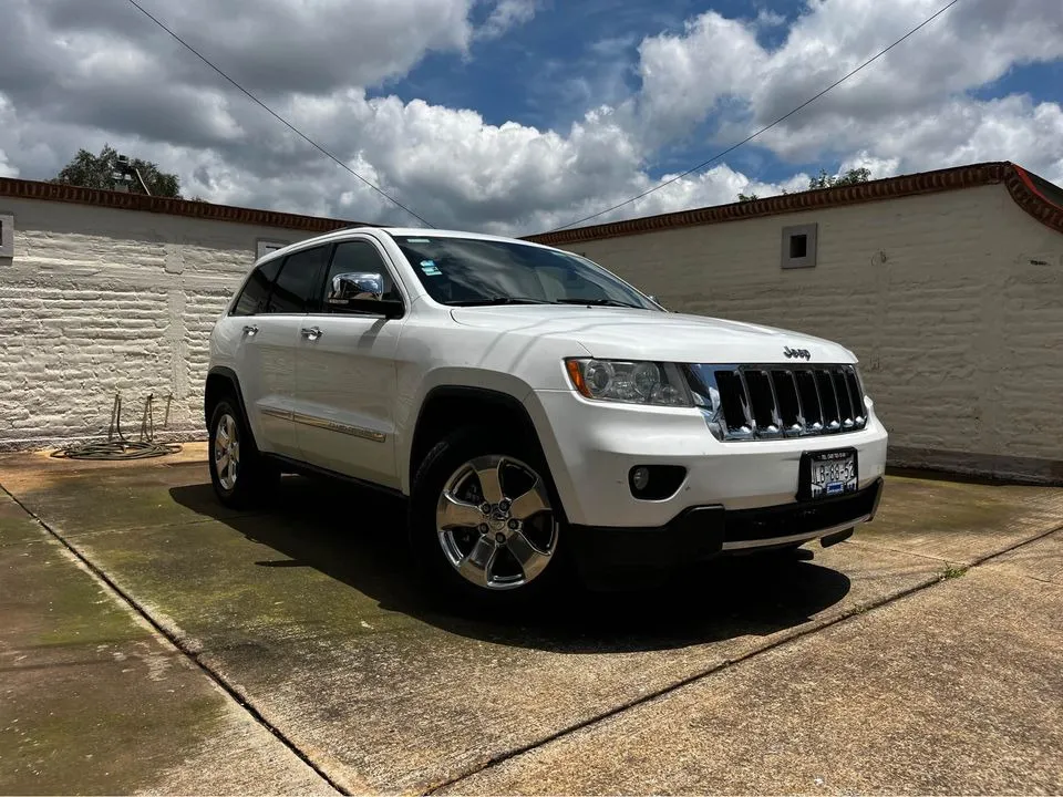 Jeep Grand Cherokee Limited Lujo V6 2011