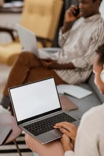 conozca las mejores laptops gamer baratas 
