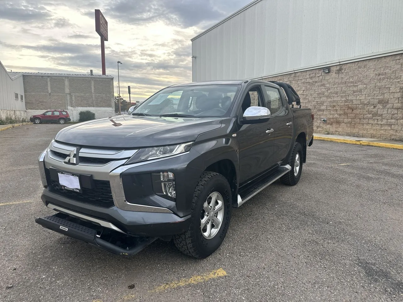 Mitsubishi L200 2020