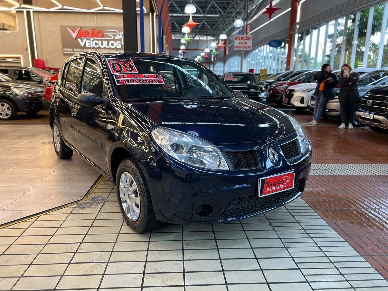 Renault Sandero 1.0 Authentique 16v