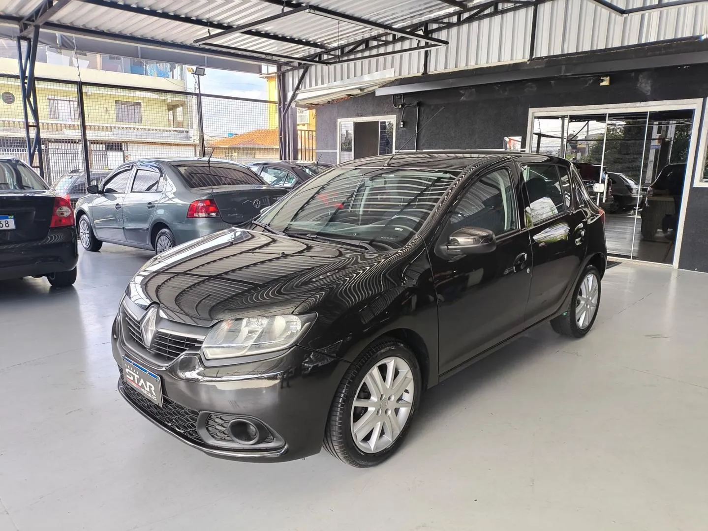 Renault Sandero Expr 16 2015