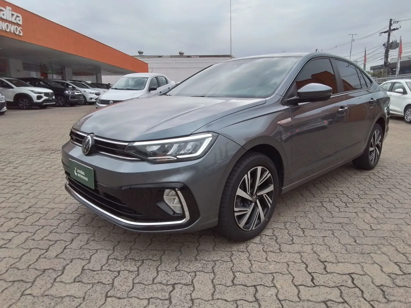 Volkswagen Virtus 1.0 200 Tsi Highline Automático