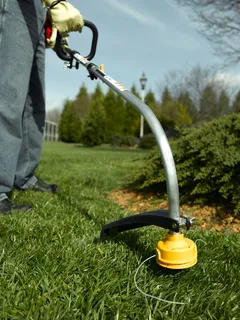 Guía sobre desbrozadoras para jardines y parques