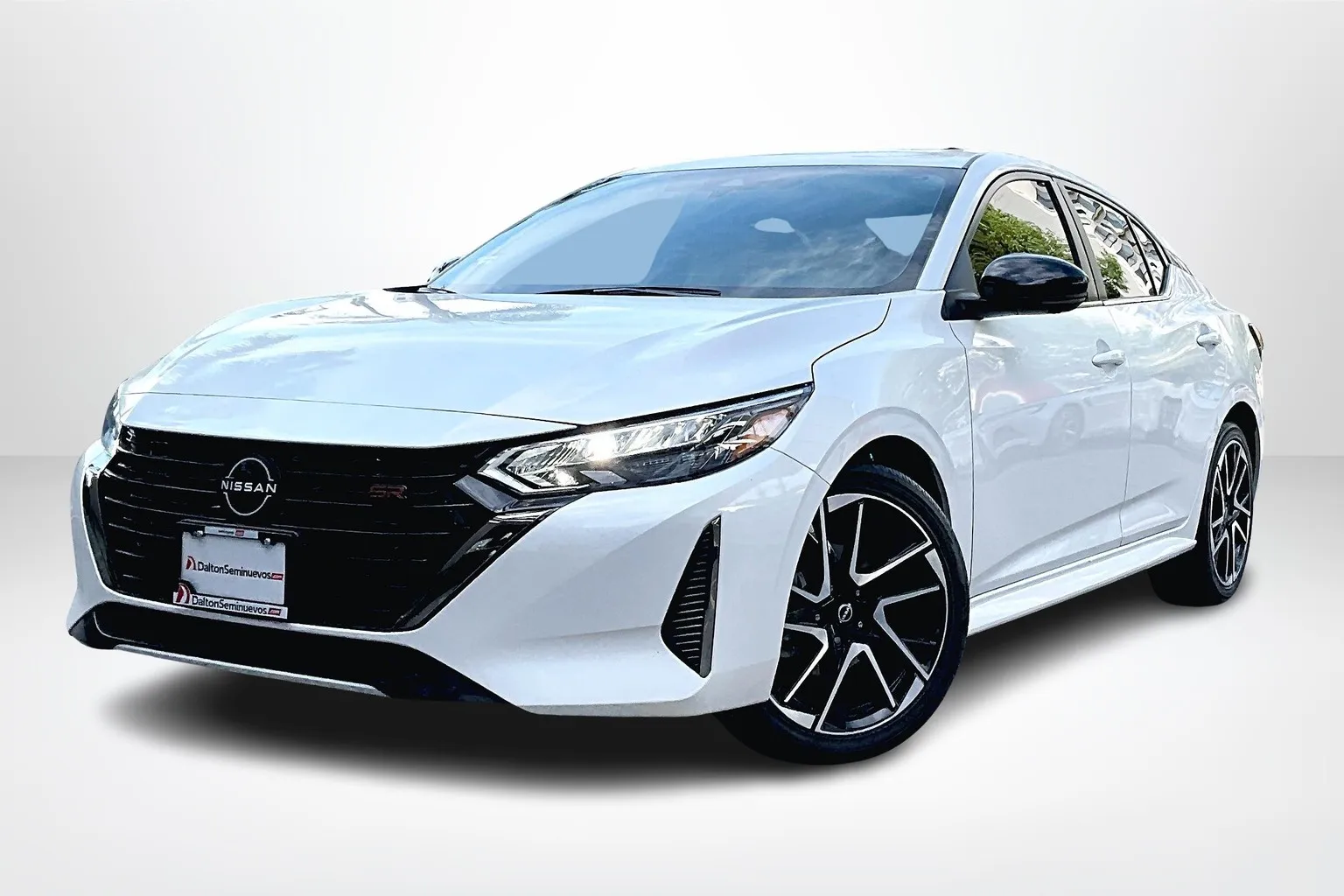 Nissan Sentra 2024