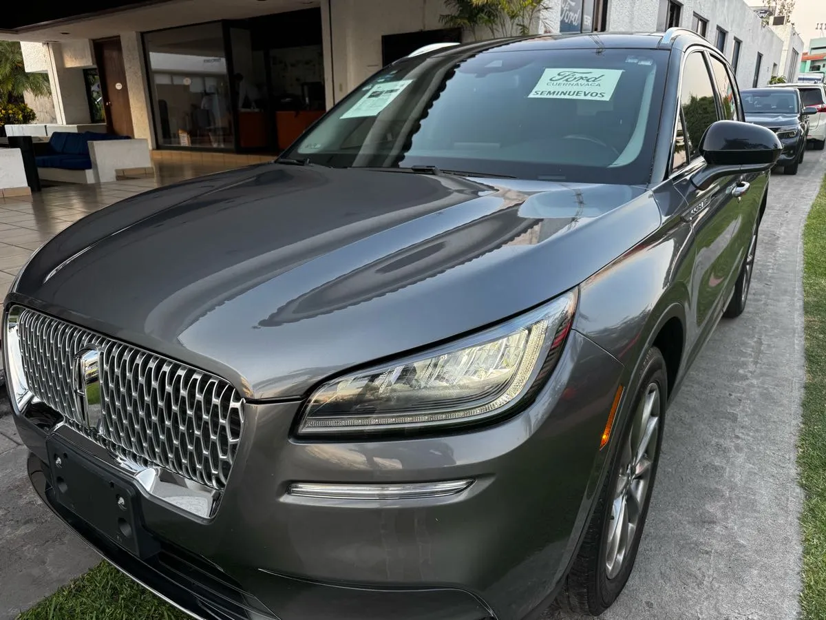 Lincoln Corsair 2021
