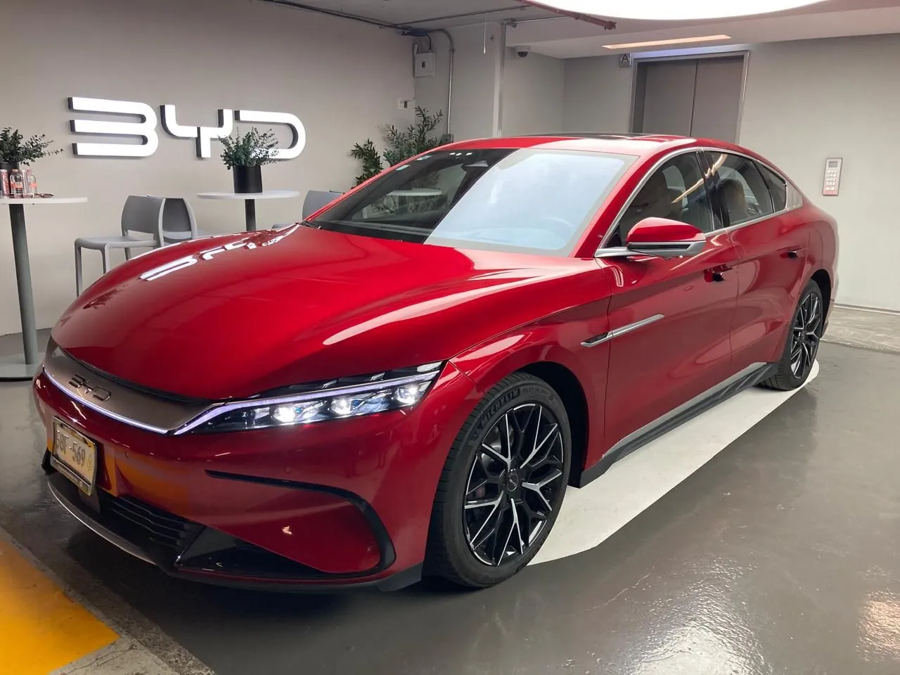 Byd Han 2023