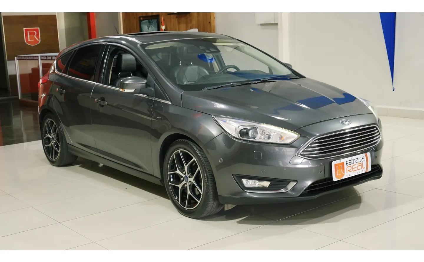 Ford Focus 2.0 Titanium 16v Flex 4p Powershift