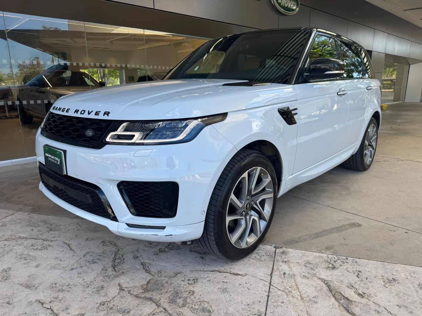 Range Rover Sport Autobiography
