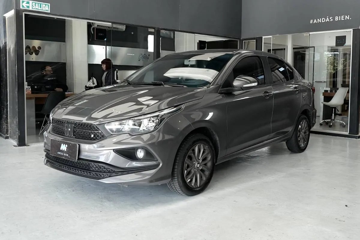 Fiat Cronos 1.3 Drive Firefly 2021