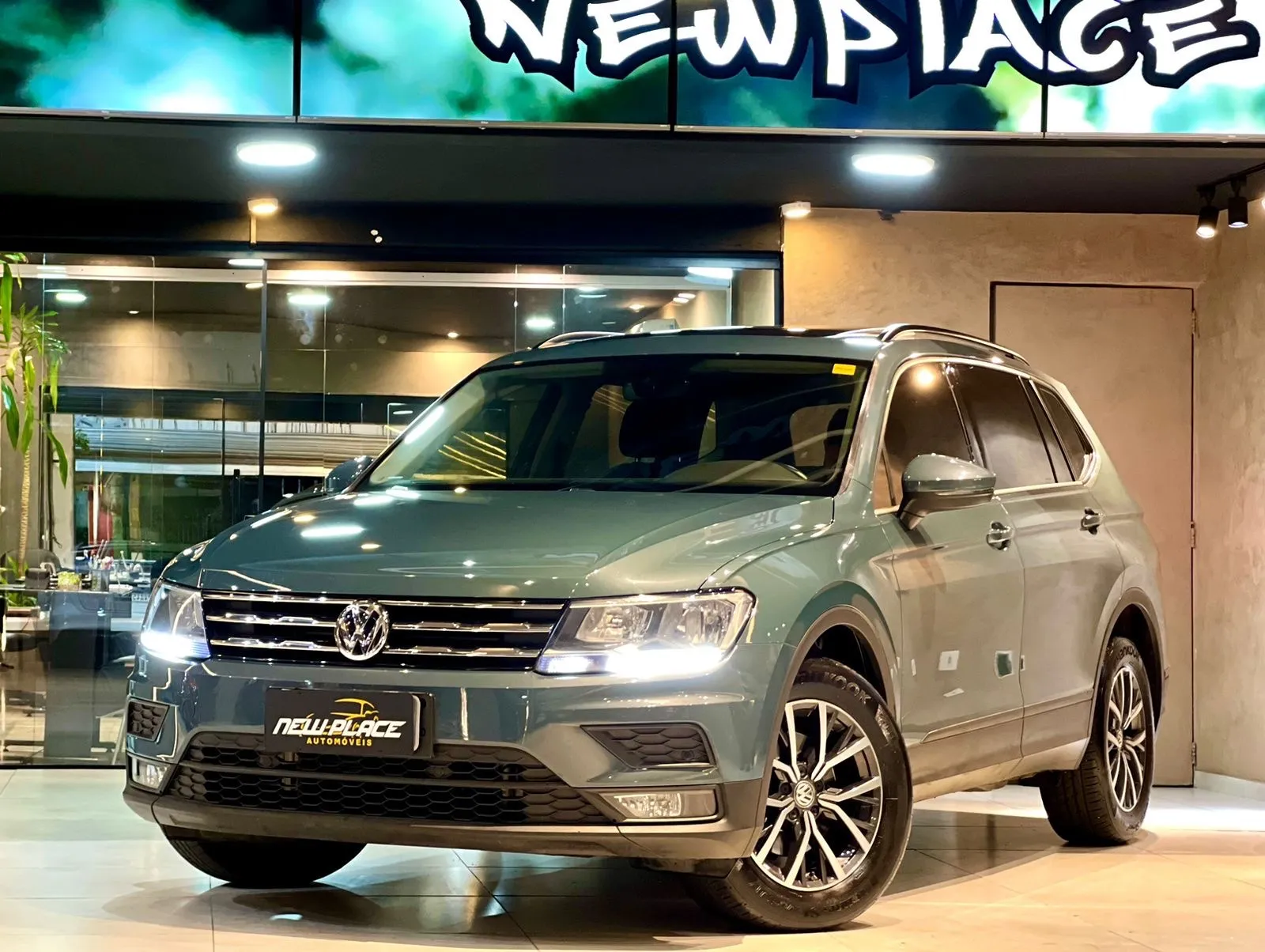 Volkswagen Tiguan Allspace 1.4 250 Tsi Flex 5p