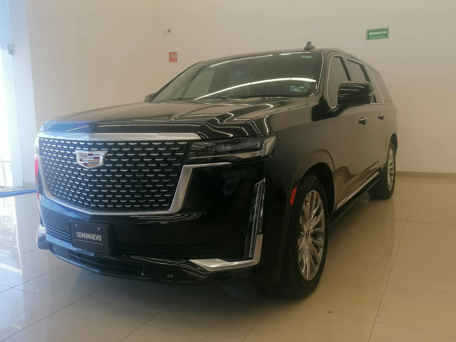 Cadillac Escalade Esv 6.2 Platinum At