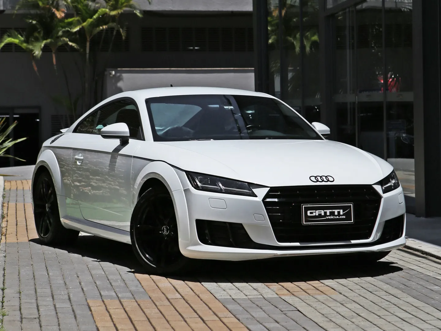 Audi Tt 2.0 Tfsi Coupé Ambition 2p Gasolina S-tronic