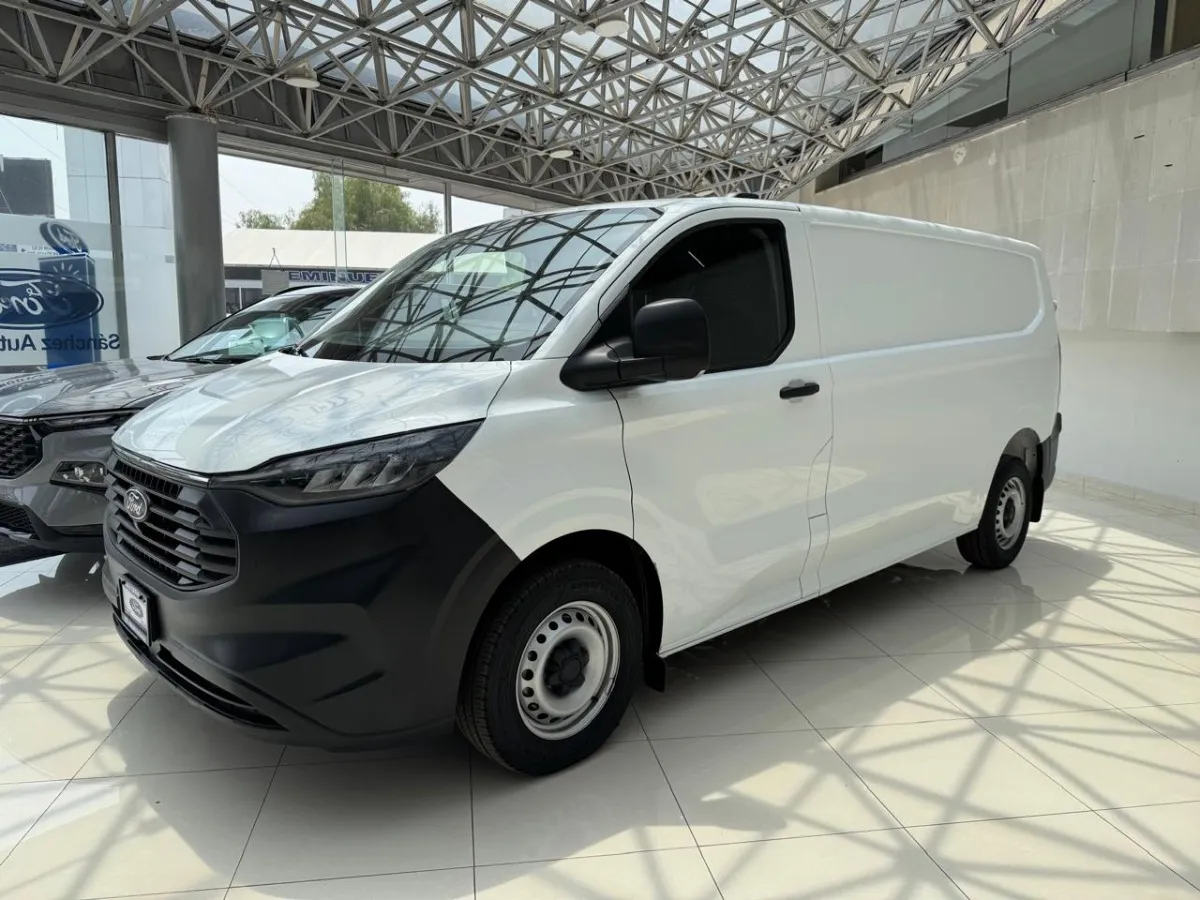 Ford Transit 2024