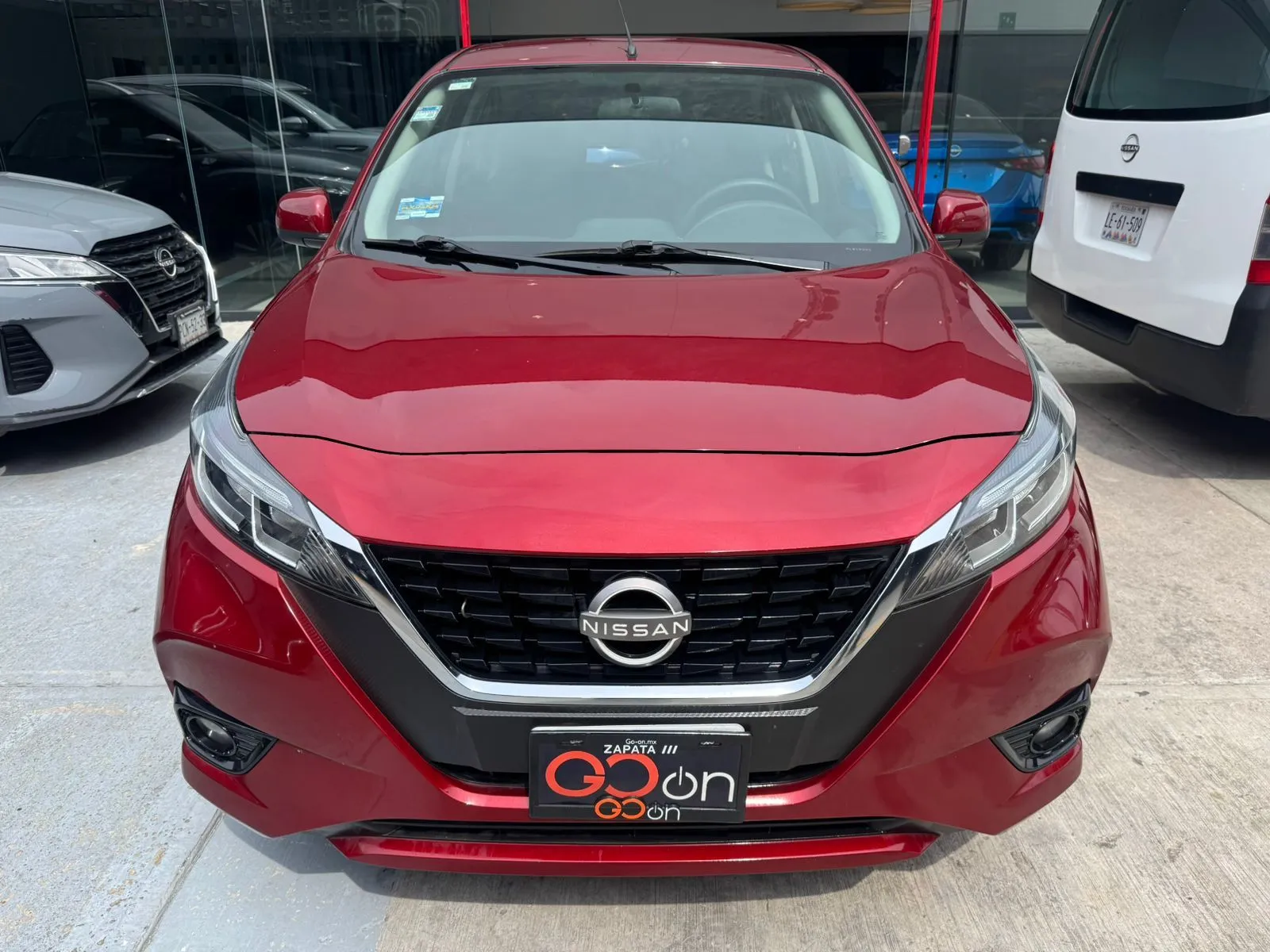 Nissan March 2022