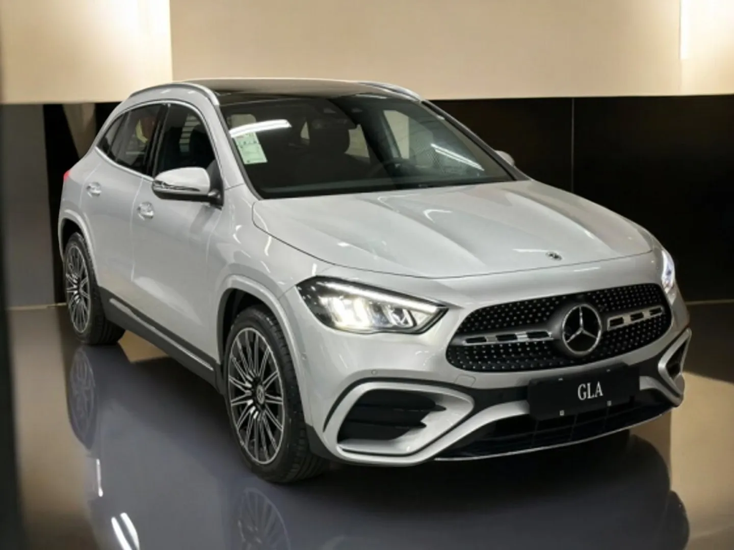 Mercedes-benz Gla 200 1.3 Mhev Amg Line 7g-dct