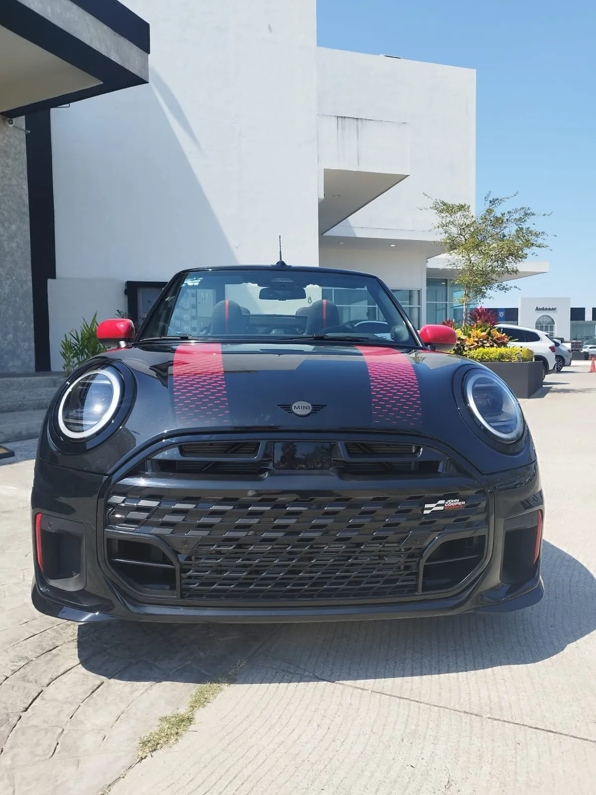 Mini Cooper Convertible 2.0 Jcw At 2p