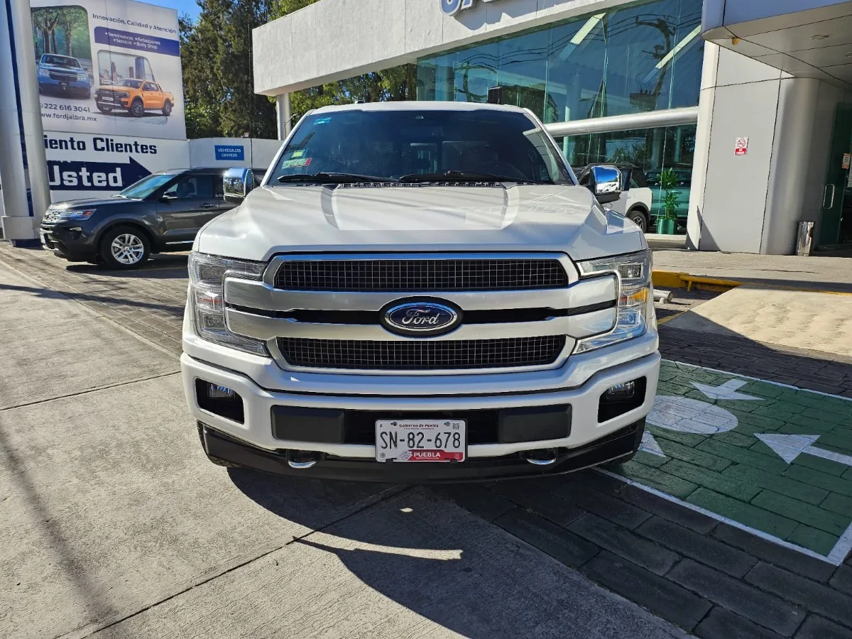 Ford Lobo Platinum 