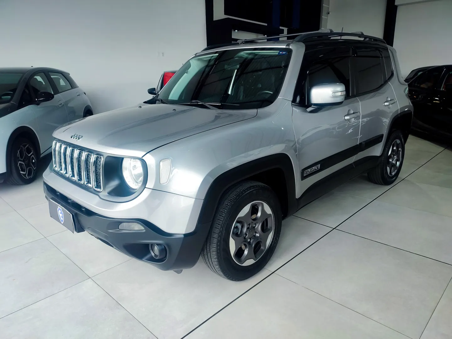 Jeep Renegade 1.8 16v Flex 4p Automático