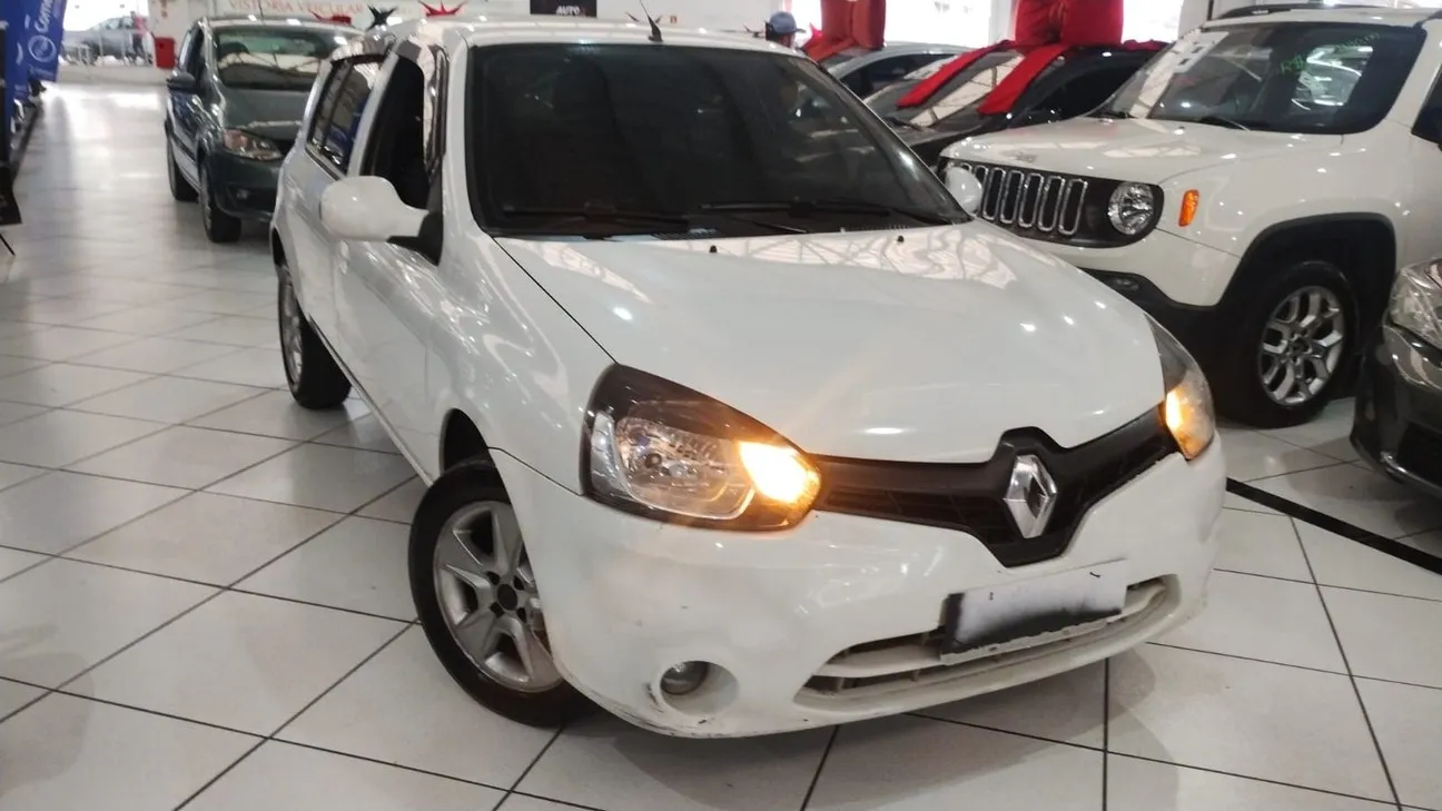 Renault Clio 1.0 Expression 16v 2016