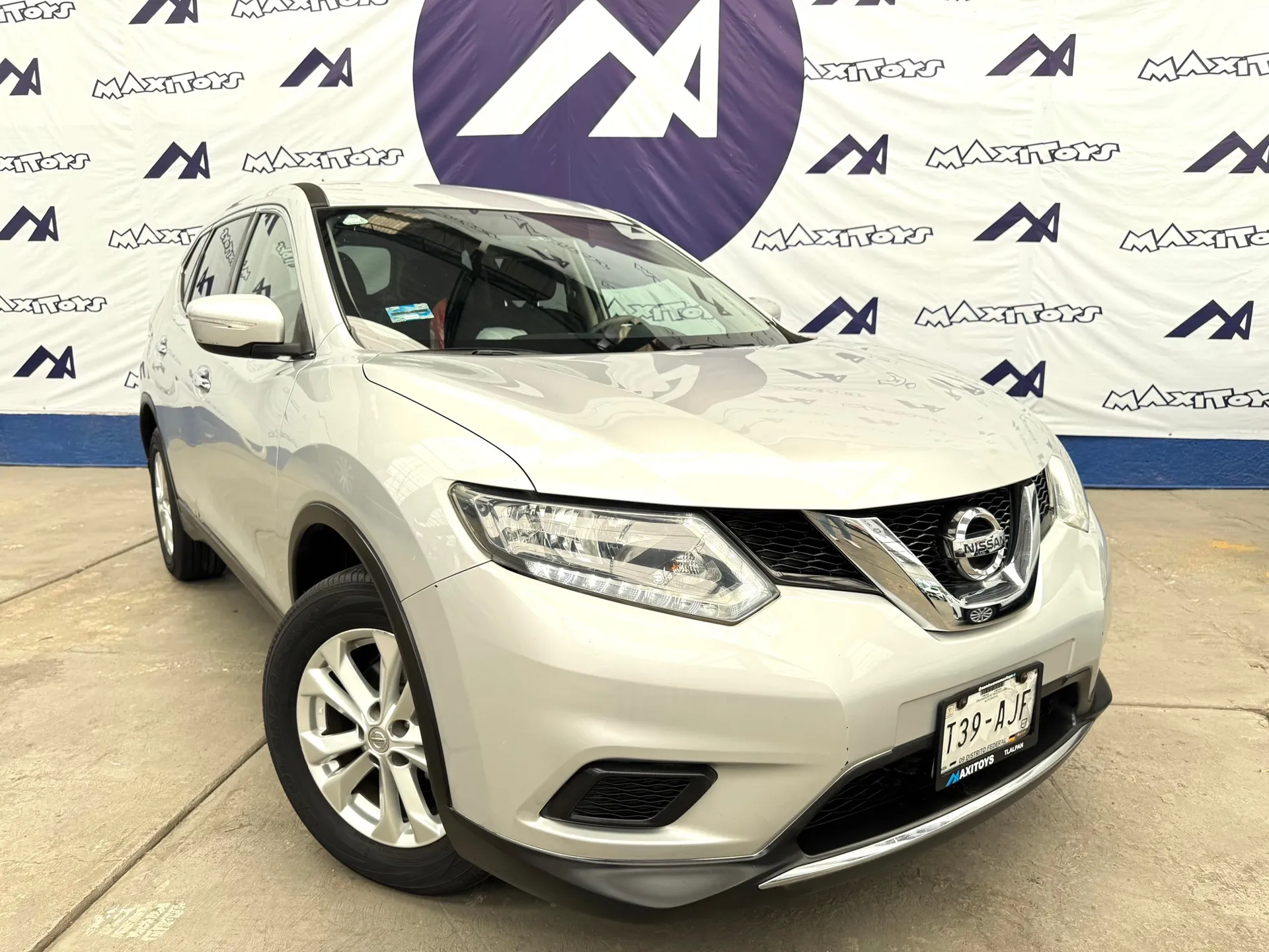 Nissan X-trail 2.5 Sense 2 Row Cvt