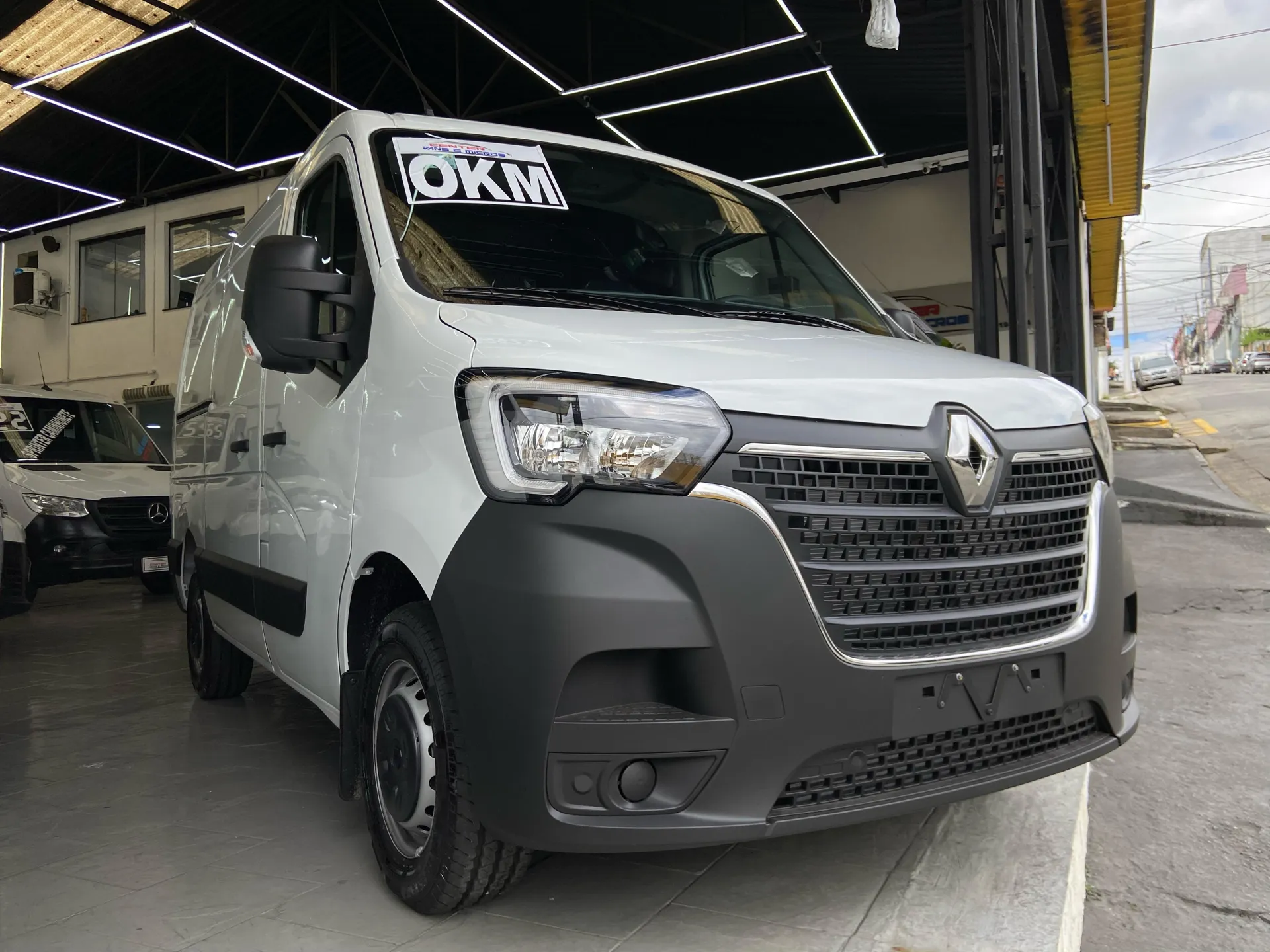 Renault Master Furgão 2.3 Pro L1h1 5p