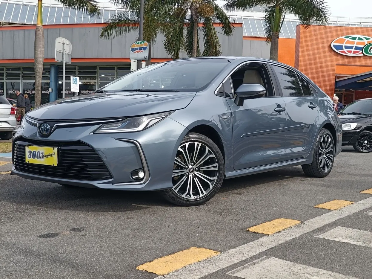 Toyota Corolla 1.8 Vvt-i Hybrid Altis Premium