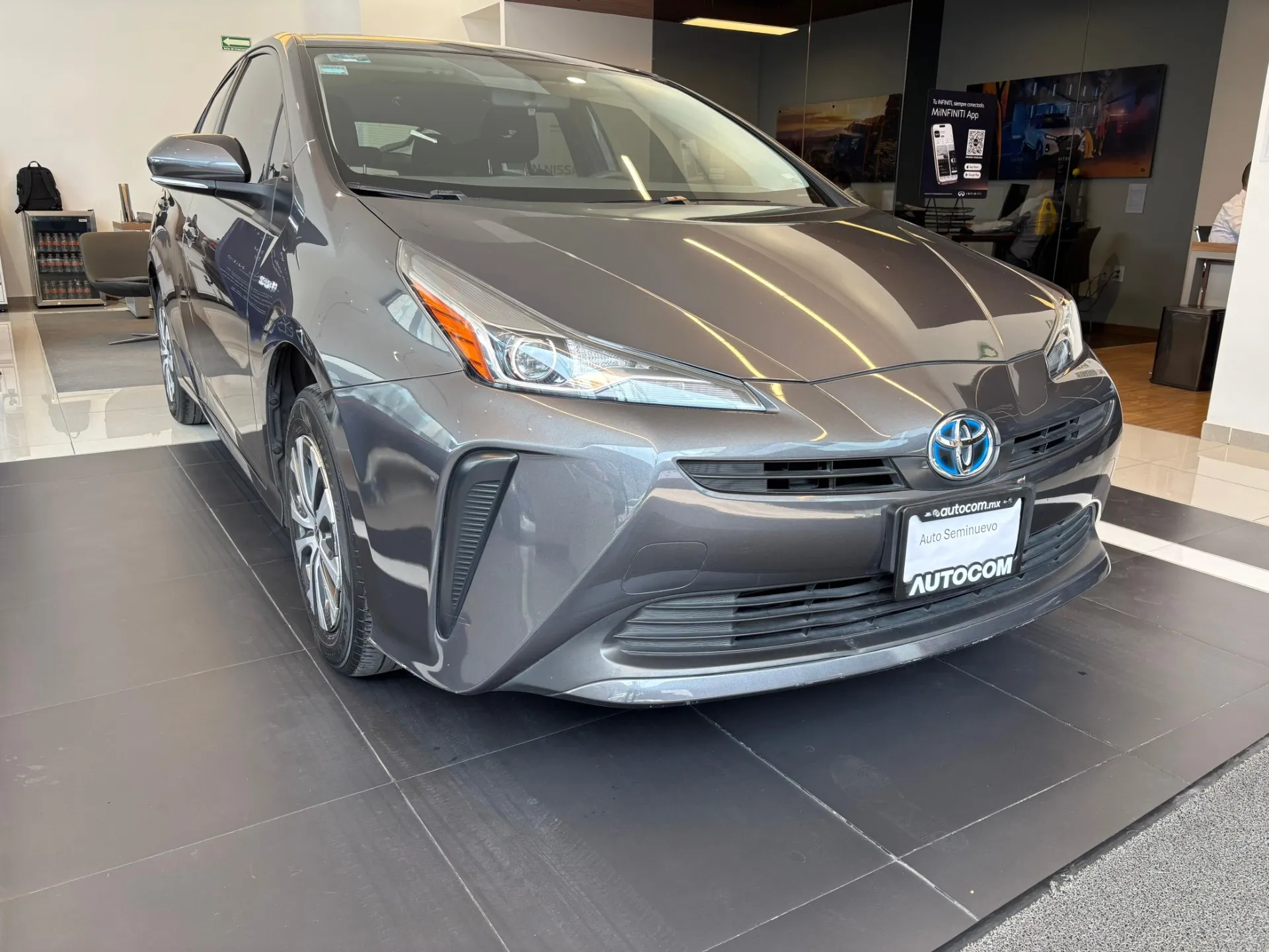 Toyota Prius Base 