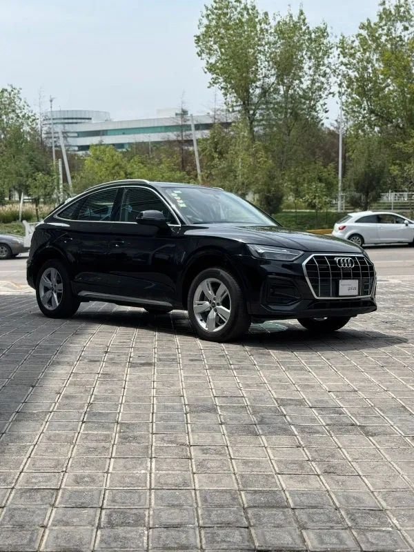 Audi Q5 Sportback 2.0 45tfsi Select Quattro Mild Hybrid