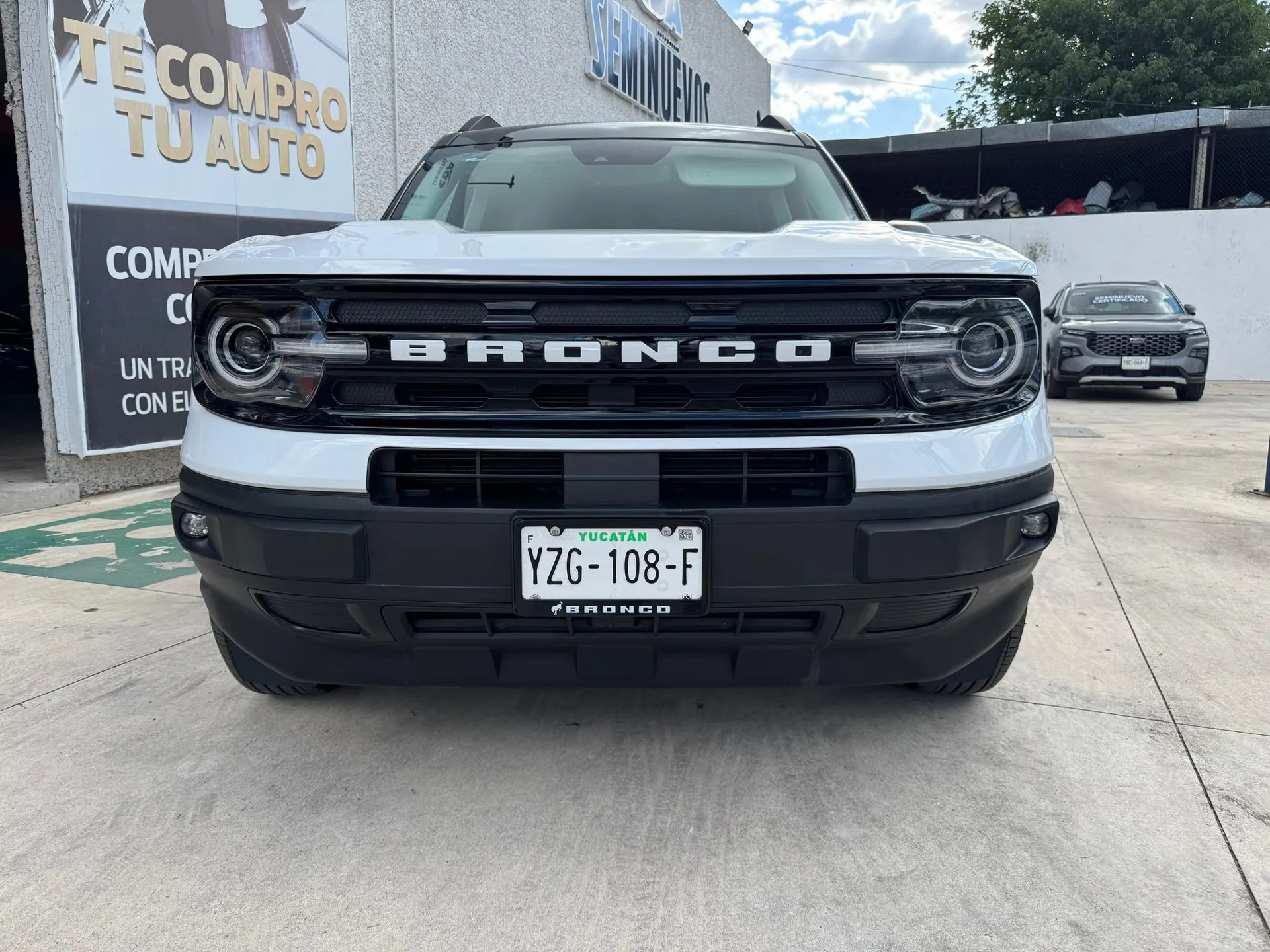 Ford Bronco 2024
