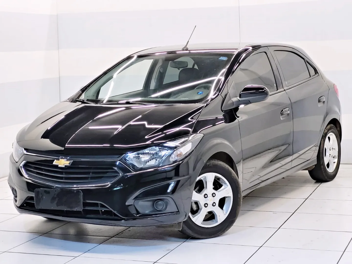 Chevrolet Onix 1.4 Mpfi Lt 8v Flex 4p Automático