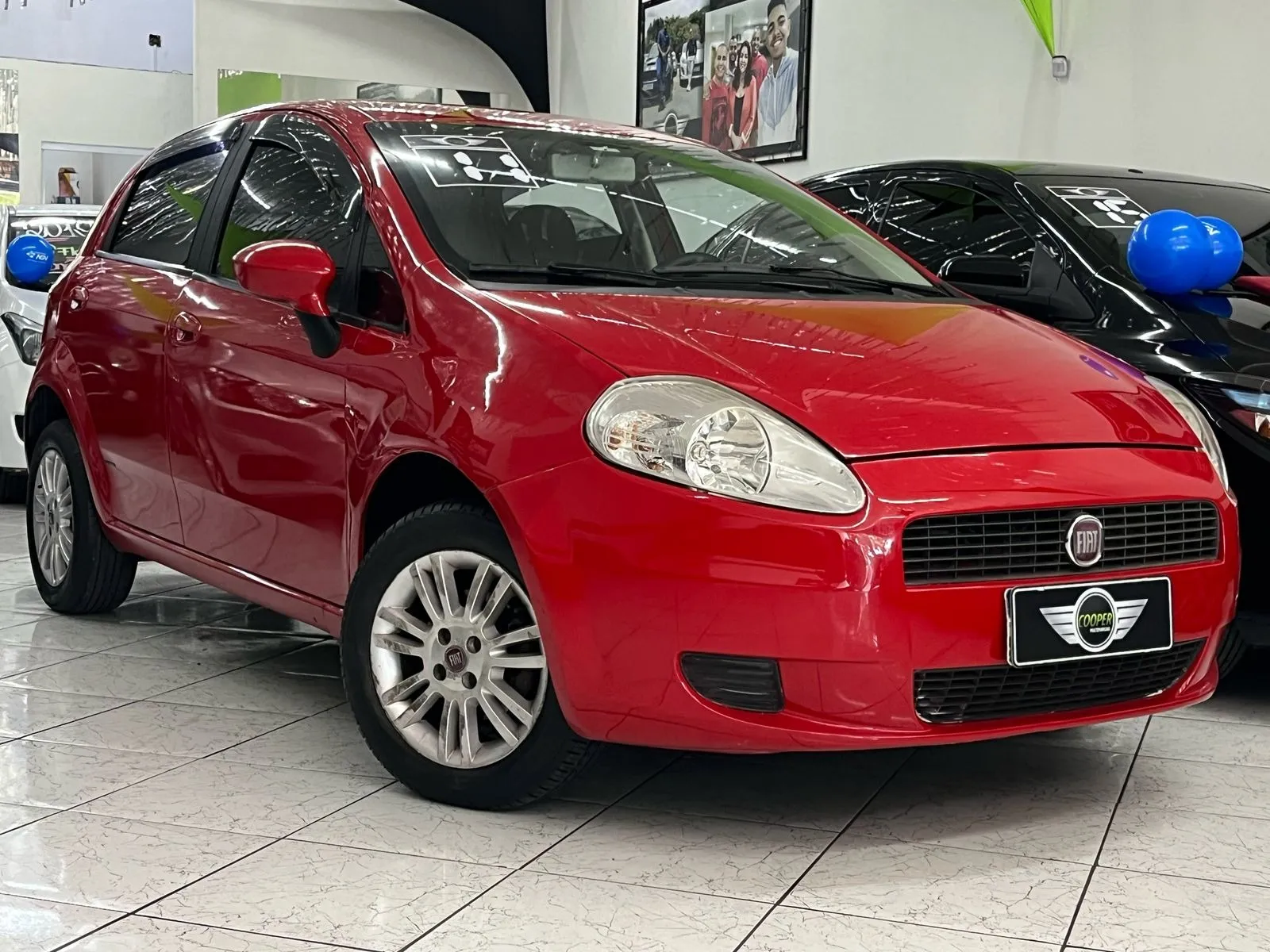 Fiat Punto Attractive 1.4 Flex Completo Financia E Troca
