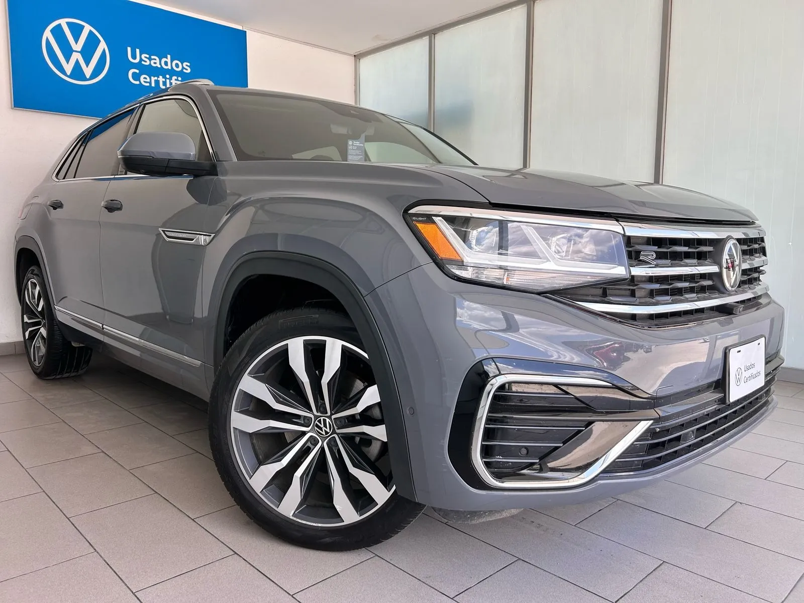Volkswagen Cross Sport 3.6 Fsi V6 R-line Auto 4wd