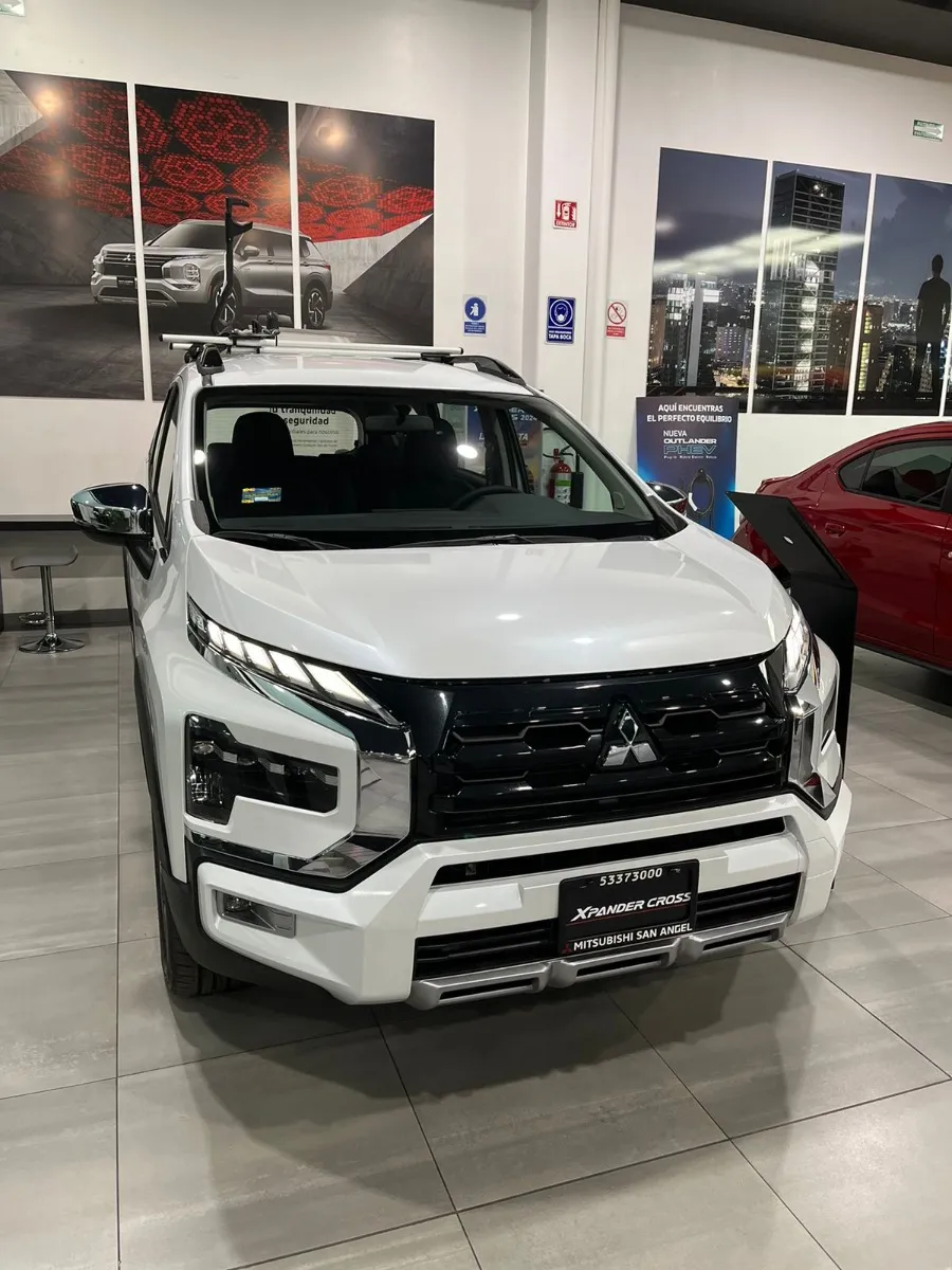 Mitsubishi Xpander Cross 2025