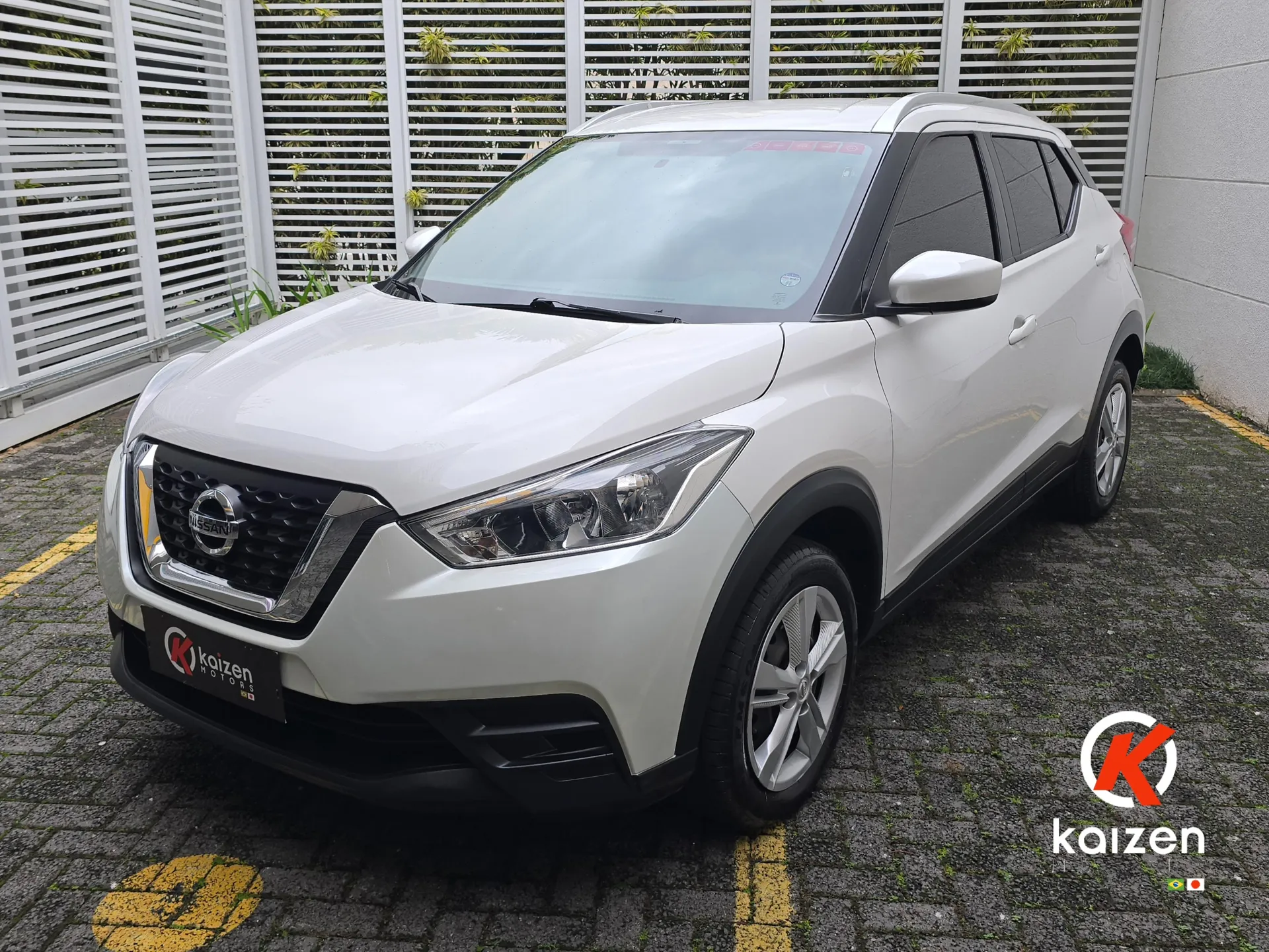 Nissan Kicks 1.6 16v S Aut. 5p