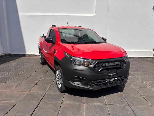 Ram 700 Cabina  Extendida 2 Puertas