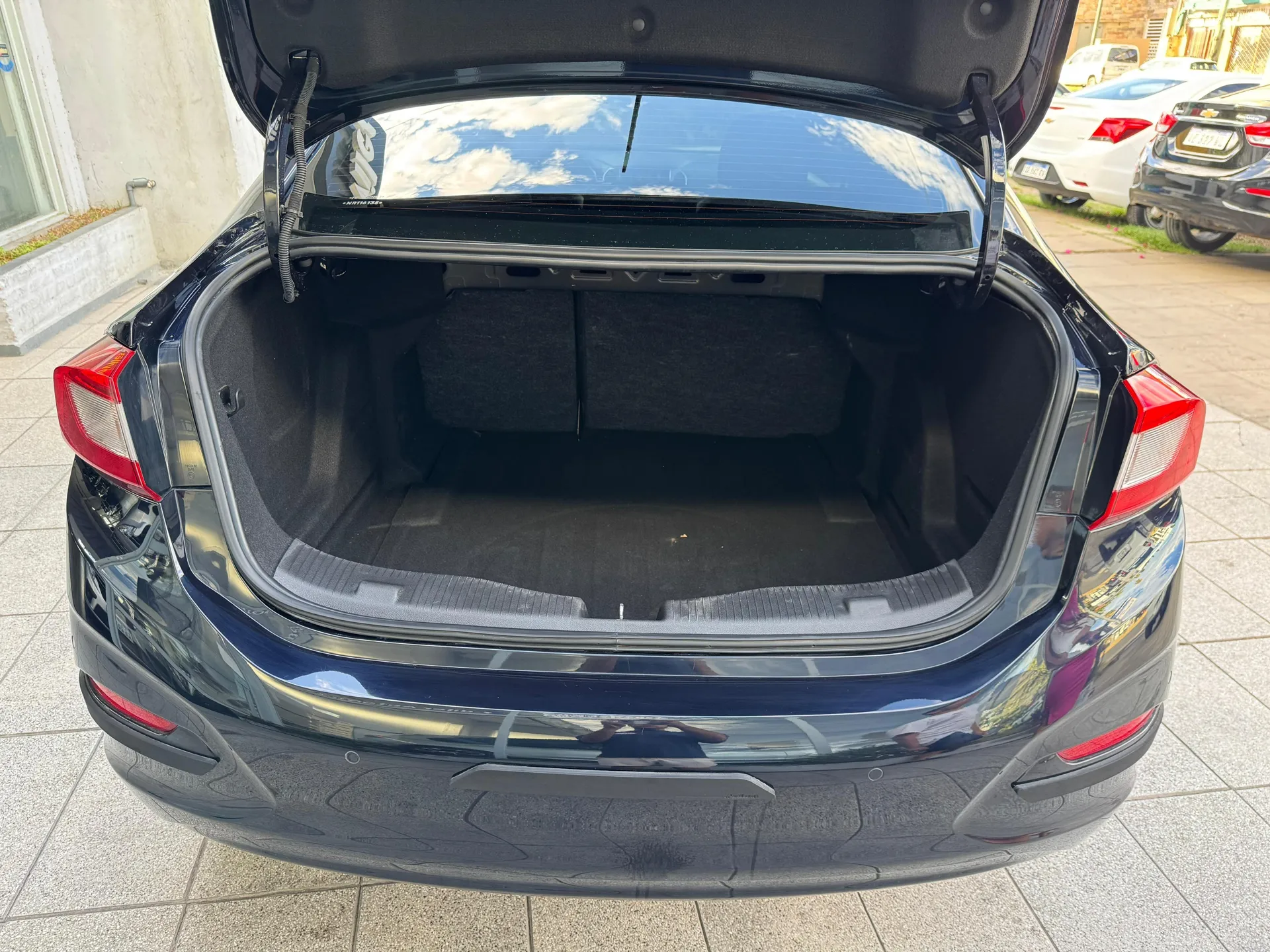 Chevrolet Cruze 1.4 Midnight At Sedan