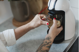 características das cafeteiras Dolce Gusto